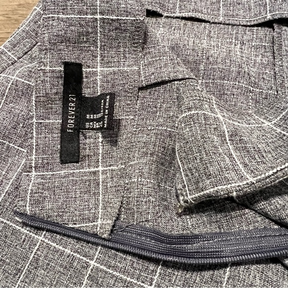 Forever 21 Skort Womens Medium Plaid Herringbone Gray Mini Skirt/ Short - Picture 4 of 8